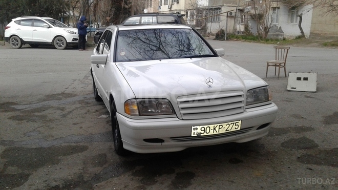Mercedes C 240 1998, 270,000 km - 2.4 l - Bakı