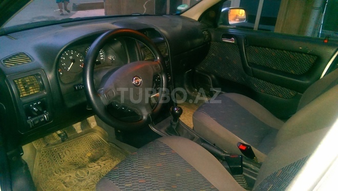 Opel Astra 2001, 200,000 km - 1.6 l - Bakı