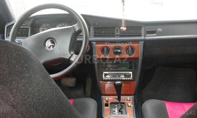 Mercedes 190 1991, 202,800 km - 2.0 l - Bakı
