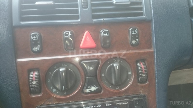 Mercedes E 200 1996, 375,000 km - 2.0 l - Bakı