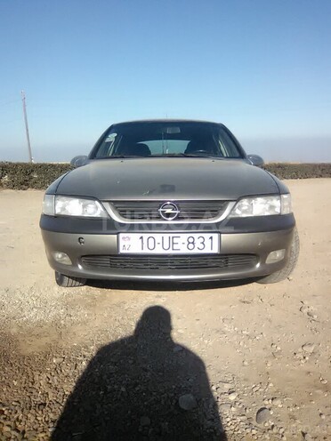 Opel Vectra 1996, 351,102 km - 1.8 l - Gəncə