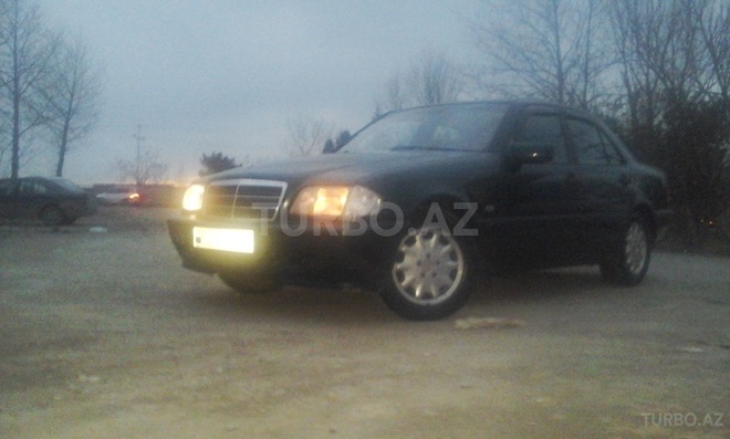 Mercedes C 240 1998, 125,880 km - 2.4 л - Bakı