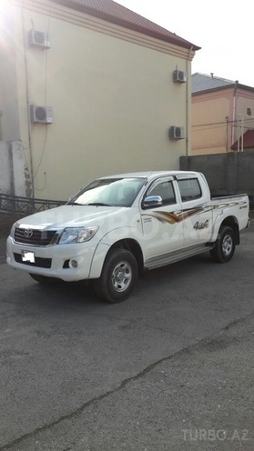 Toyota Hilux 2008, 40,500 km - 2.7 l - Bakı