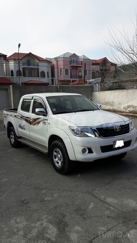 Toyota Hilux 2008, 40,500 km - 2.7 l - Bakı