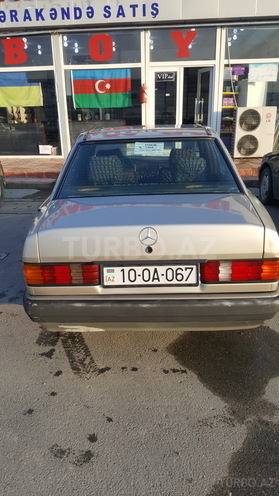 Mercedes 190 1989, 272,000 km - 2.0 л - Bakı