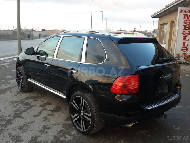 Porsche Cayenne 2004, 154,000 km - 4.5 l - Bakı