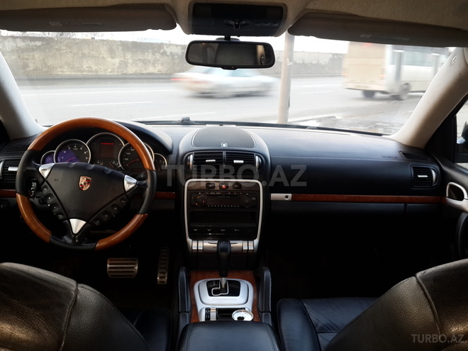 Porsche Cayenne 2004, 154,000 km - 4.5 l - Bakı