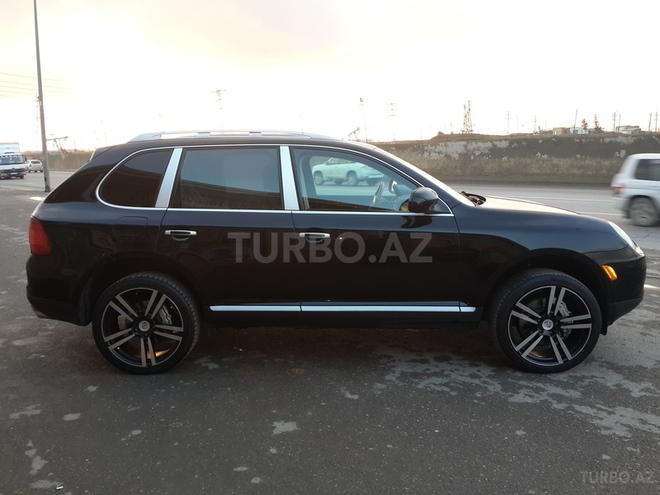 Porsche Cayenne 2004, 154,000 km - 4.5 l - Bakı