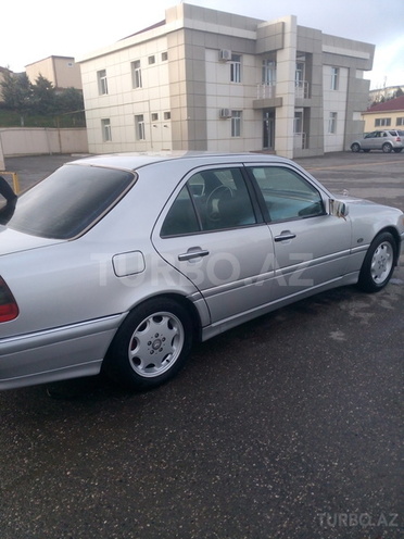 Mercedes C 240 1998, 25,000 km - 2.4 л - Bakı