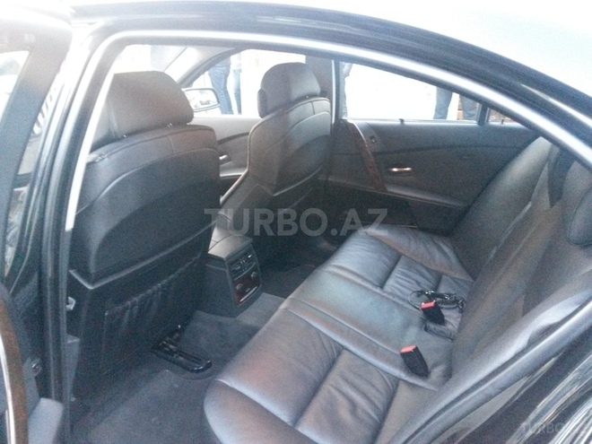 BMW 530 2006, 112,000 km - 3.0 л - Bakı