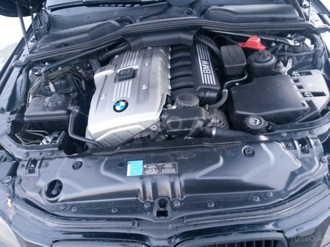 BMW 530 2006, 112,000 km - 3.0 л - Bakı