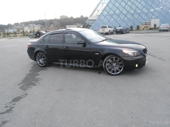 BMW 530 2006, 112,000 km - 3.0 л - Bakı