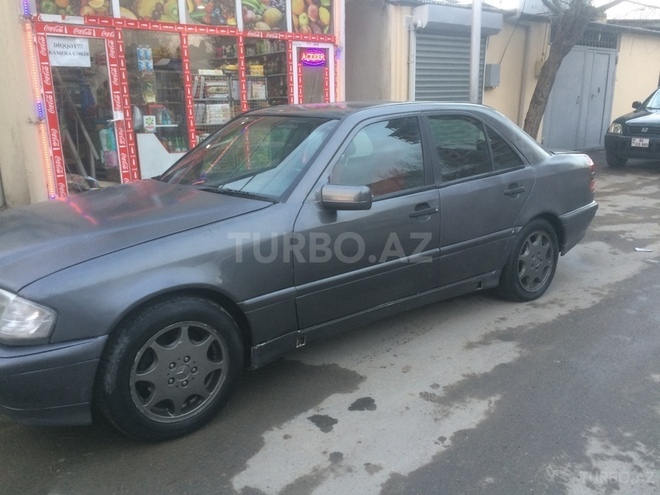 Mercedes C 200 1995, 250,000 km - 2.0 l - Bakı