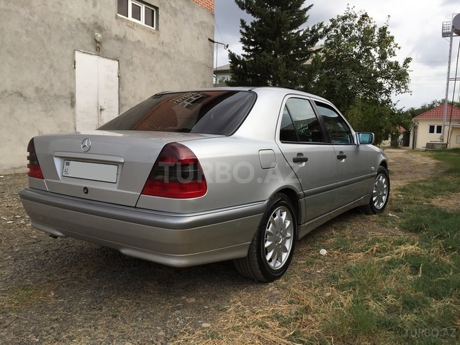 Mercedes C 180 1999, 175,000 km - 1.8 л - Masallı