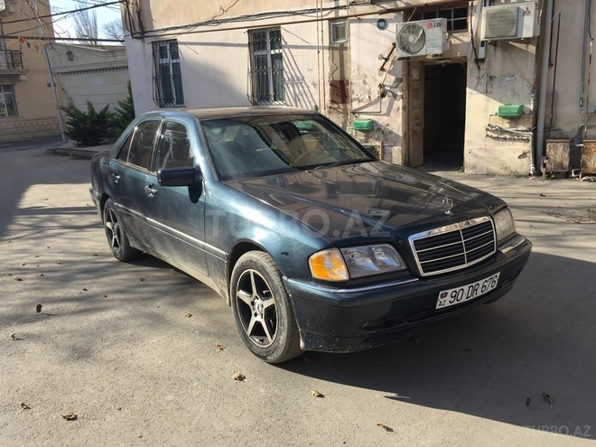 Mercedes C 230 1998, 170,000 km - 2.3 l - Bakı
