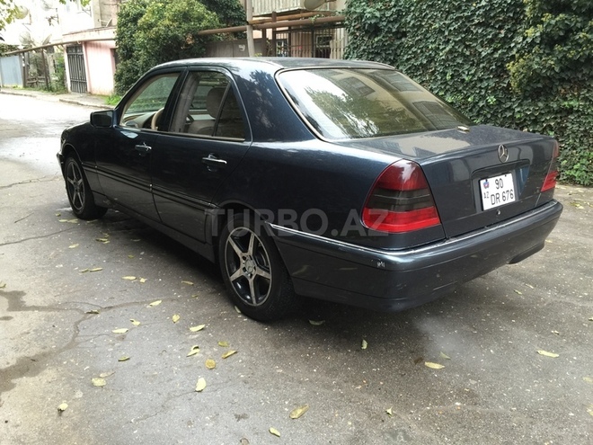 Mercedes C 230 1998, 170,000 km - 2.3 l - Bakı