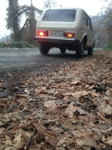 LADA (VAZ) Niva 1985, 325,000 km - 1.6 l - Zaqatala
