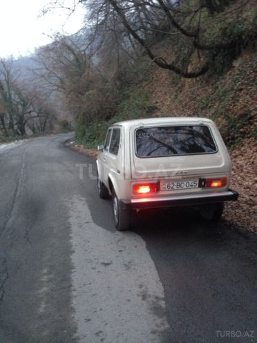 LADA (VAZ) Niva 1985, 325,000 km - 1.6 l - Zaqatala
