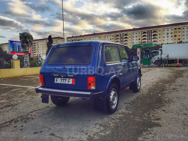 LADA (VAZ) Niva 2015, 9,800 km - 1.7 l - Bakı