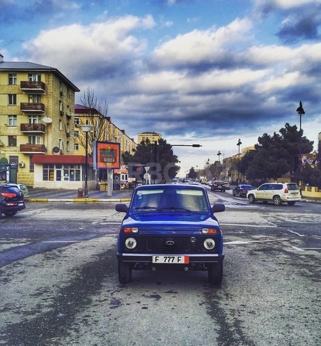 LADA (VAZ) Niva 2015, 9,800 km - 1.7 l - Bakı