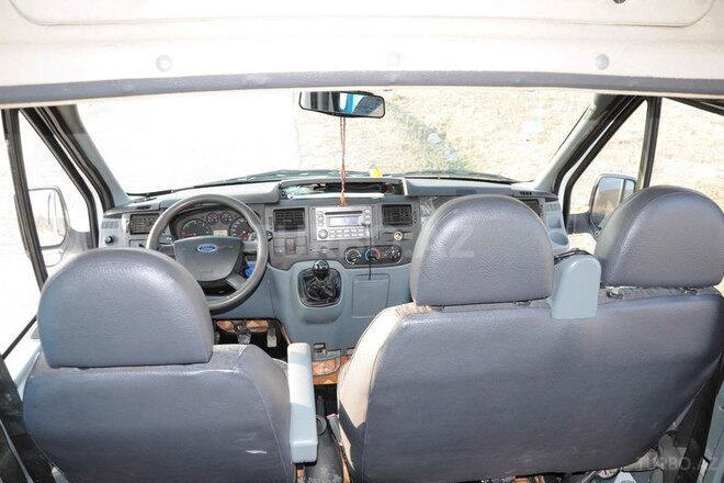 Ford Transit 2007, 250,000 km - 2.4 l - Şəki