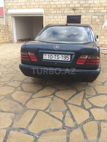Mercedes E 230 1997, 321,200 km - 2.3 л - Bakı