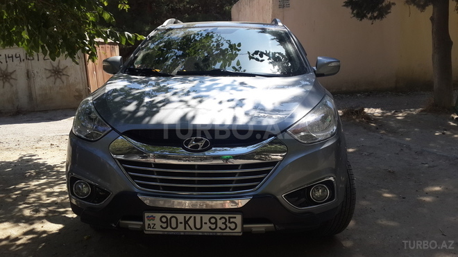 Hyundai ix35 2010, 80,000 km - 2.0 л - Bakı