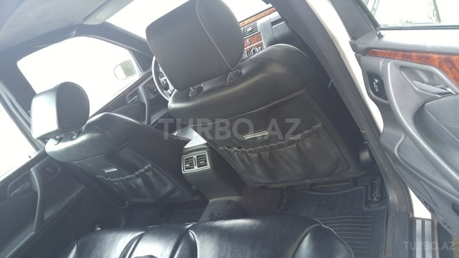 Mercedes E 300 1997, 335,000 km - 3.0 l - Bakı