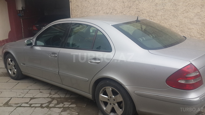 Mercedes E 320 2002, 230,000 km - 3.2 l - Bakı