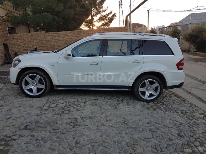 Mercedes GL 500 2011, 132,000 km - 5.5 l - Bakı