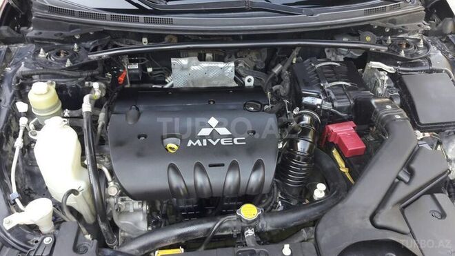 Mitsubishi Lancer 2007, 200,000 km - 2.0 л - Bakı