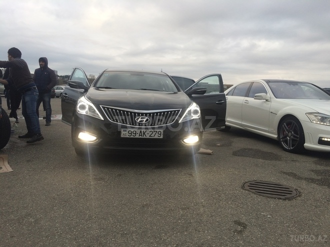 Hyundai Grandeur 2012, 141,000 km - 3.0 l - Bakı