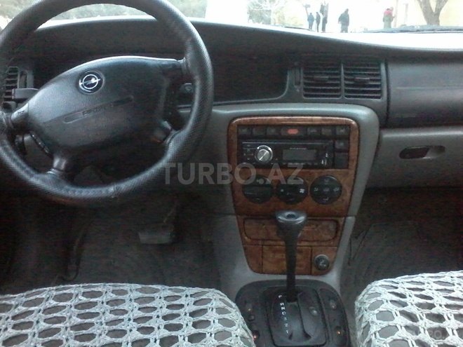 Opel Vectra 1996, 295,000 km - 2.0 l - Sumqayıt