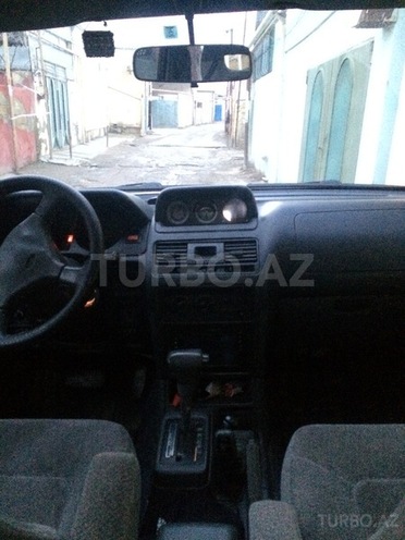 Mitsubishi Pajero 1995, 373,000 km - 2.8 l - Bakı