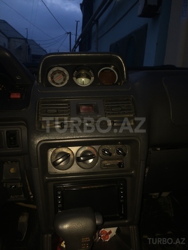Mitsubishi Pajero 1995, 373,000 km - 2.8 l - Bakı