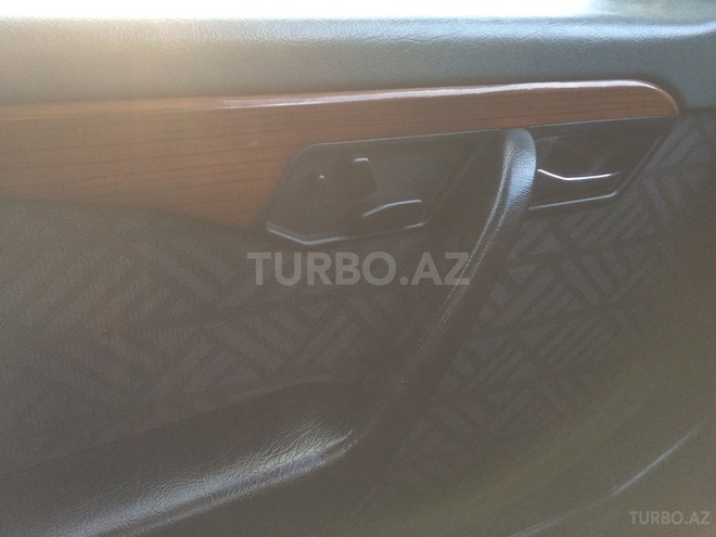 Mercedes C 220 1994, 212,000 km - 2.2 l - Bakı