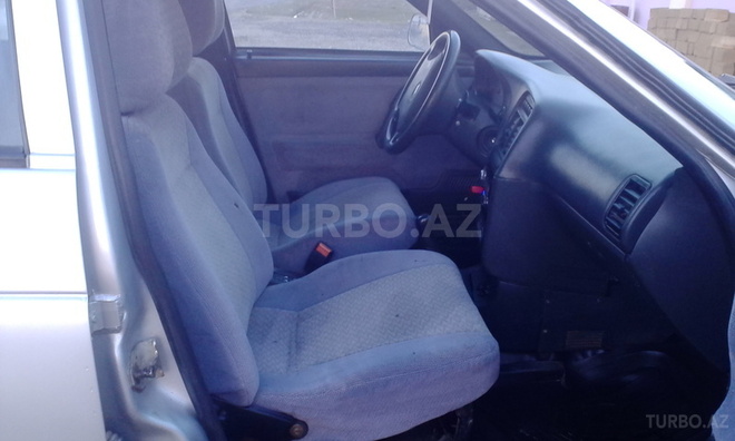 LADA (VAZ) 2112 2008, 130,000 km - 1.6 l - Quba