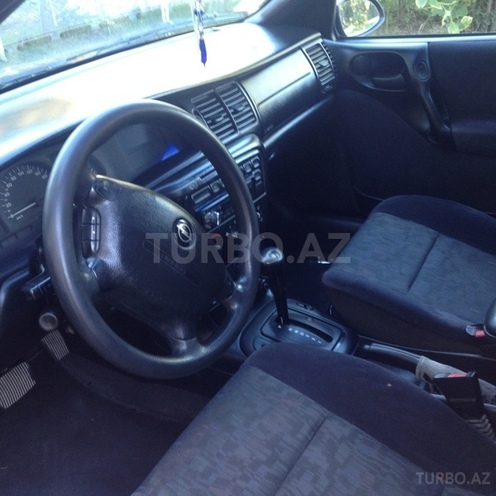 Opel Vectra 1998, 290,000 km - 1.8 l - Bakı