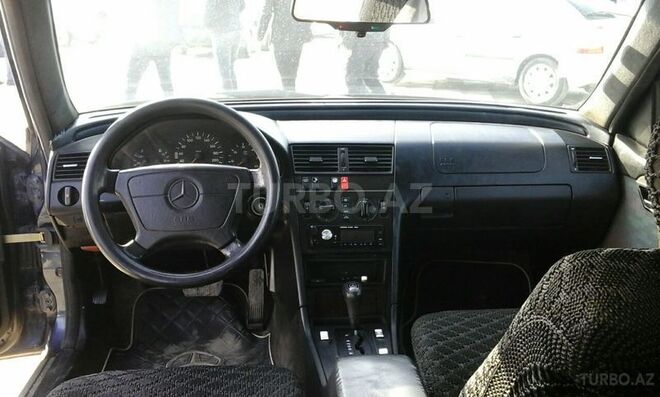 Mercedes C 250 1996, 247,000 km - 0.3 l - Bakı