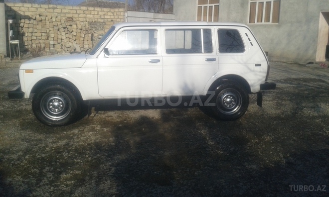 LADA (VAZ) Niva 2000, 220,000 km - 1.7 л - Ucar