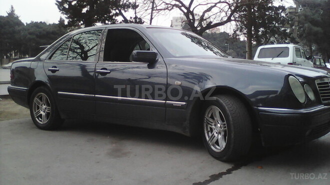 Mercedes E 200 1999, 400,000 km - 2.0 l - Bakı
