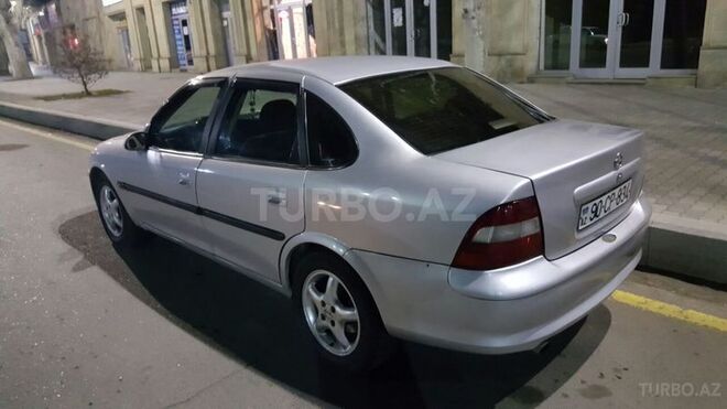 Opel Vectra 1997, 380,275 km - 1.8 l - Gəncə