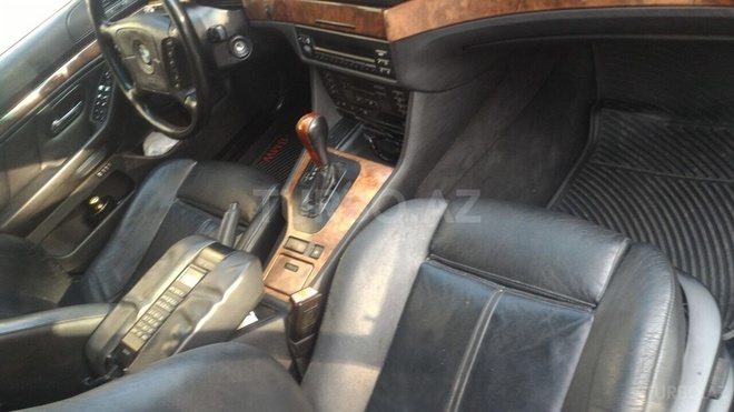 BMW 528 1996, 340,000 km - 2.8 l - Bakı