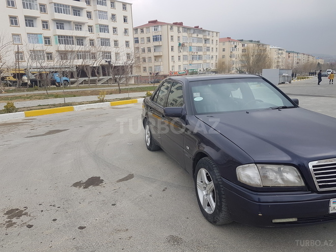 Mercedes C 280 1996, 208,000 km - 2.8 l - Bakı
