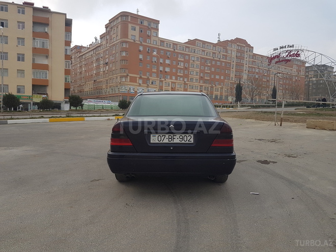 Mercedes C 280 1996, 208,000 km - 2.8 l - Bakı