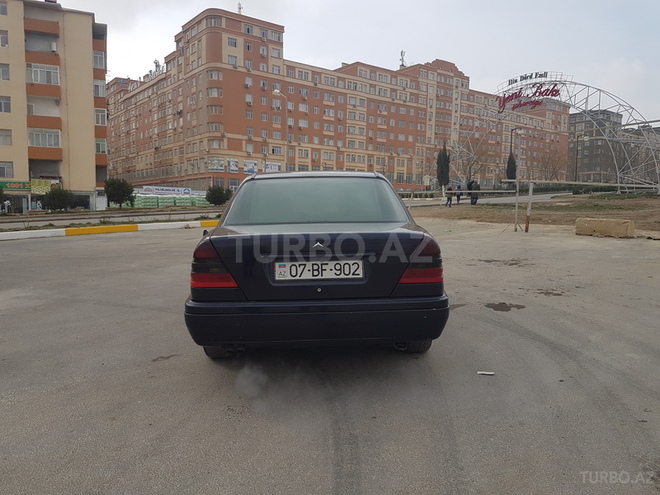 Mercedes C 280 1996, 208,000 km - 2.8 l - Bakı
