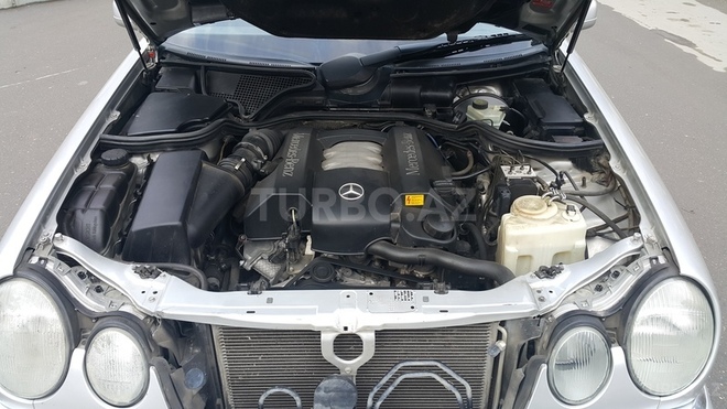 Mercedes E 240 1999, 275,000 km - 2.4 l - Bakı