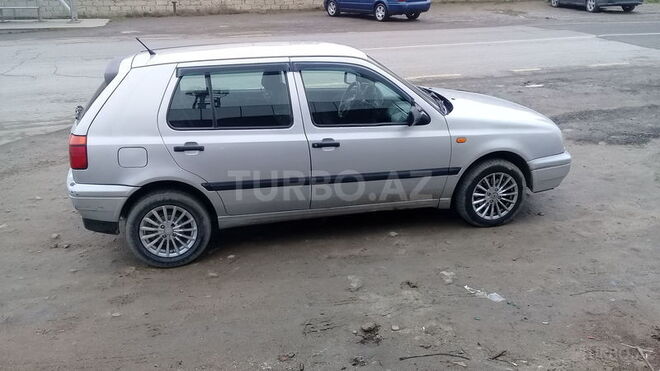 Volkswagen Golf 1996, 260,000 km - 1.8 л - Bakı