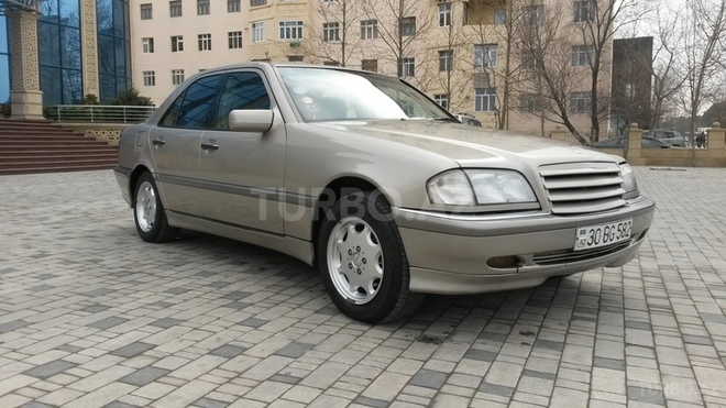 Mercedes C 230 1997, 200,000 km - 2.3 l - Sumqayıt