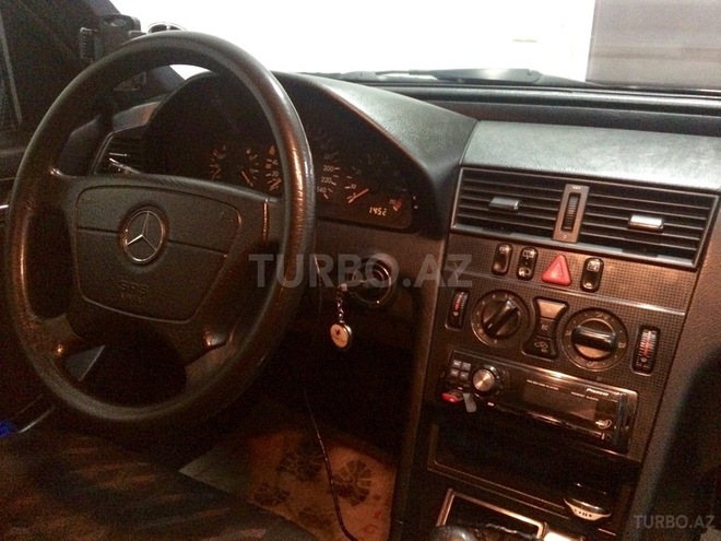 Mercedes C 180 2000, 460,000 km - 1.8 l - Bakı